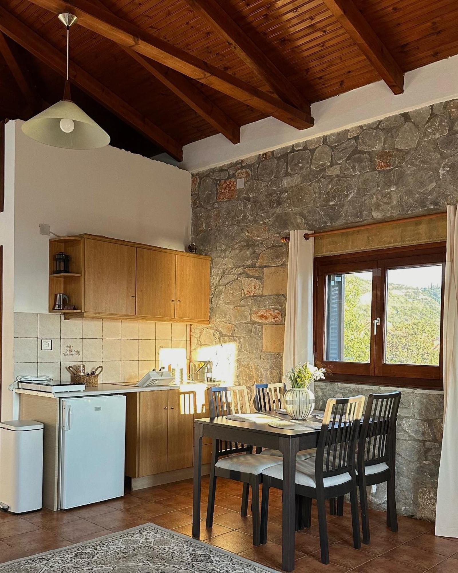 Papanestoras Apartments Kardamyli Exterior photo
